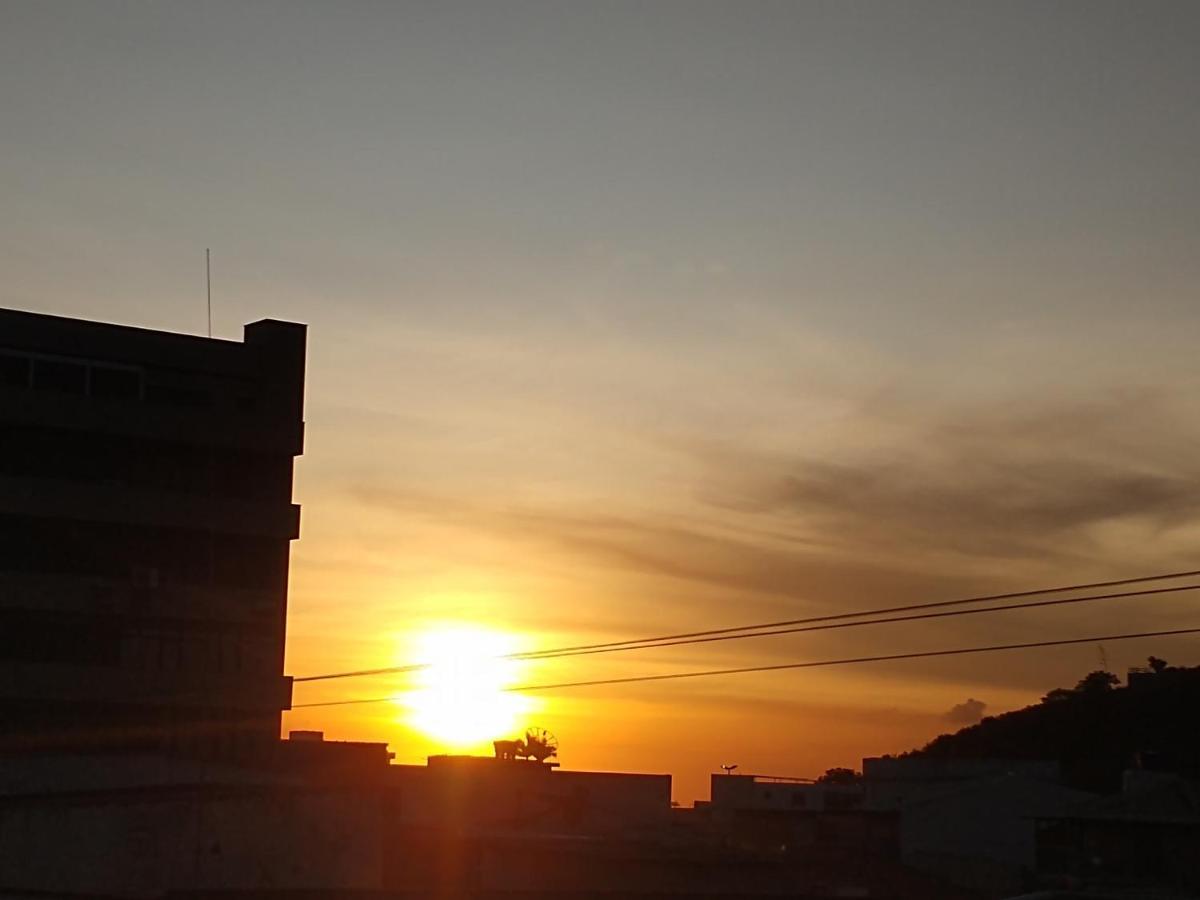 Apartamento Aconchegante No Centro De Cabo Frio Exteriör bild
